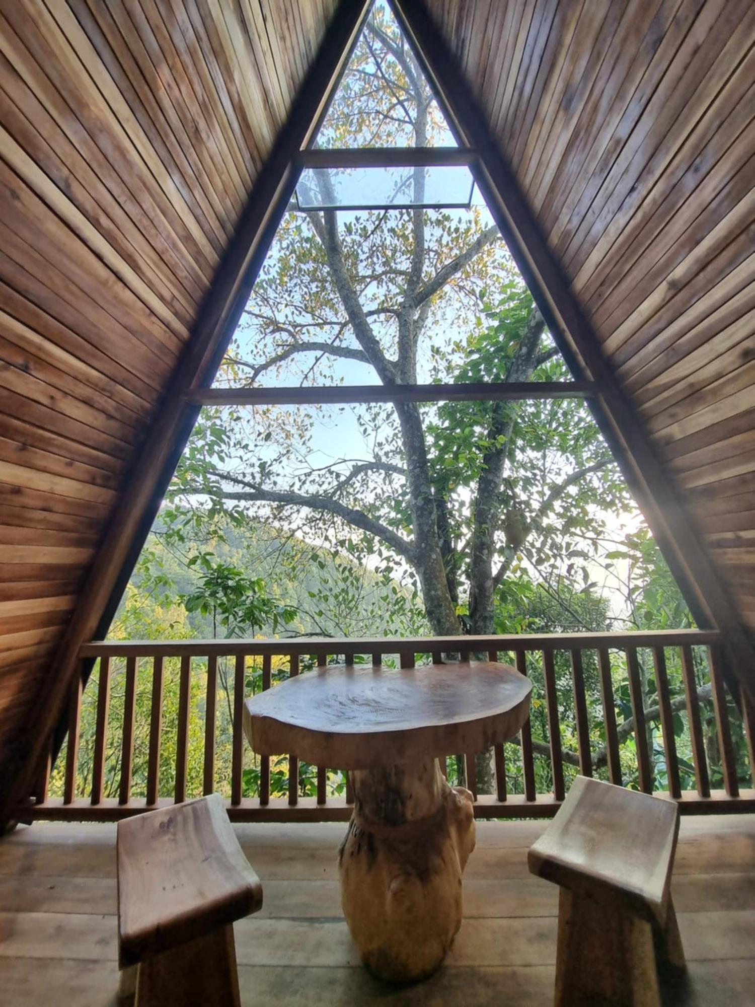 Munduk Umah Cabin Esterno foto